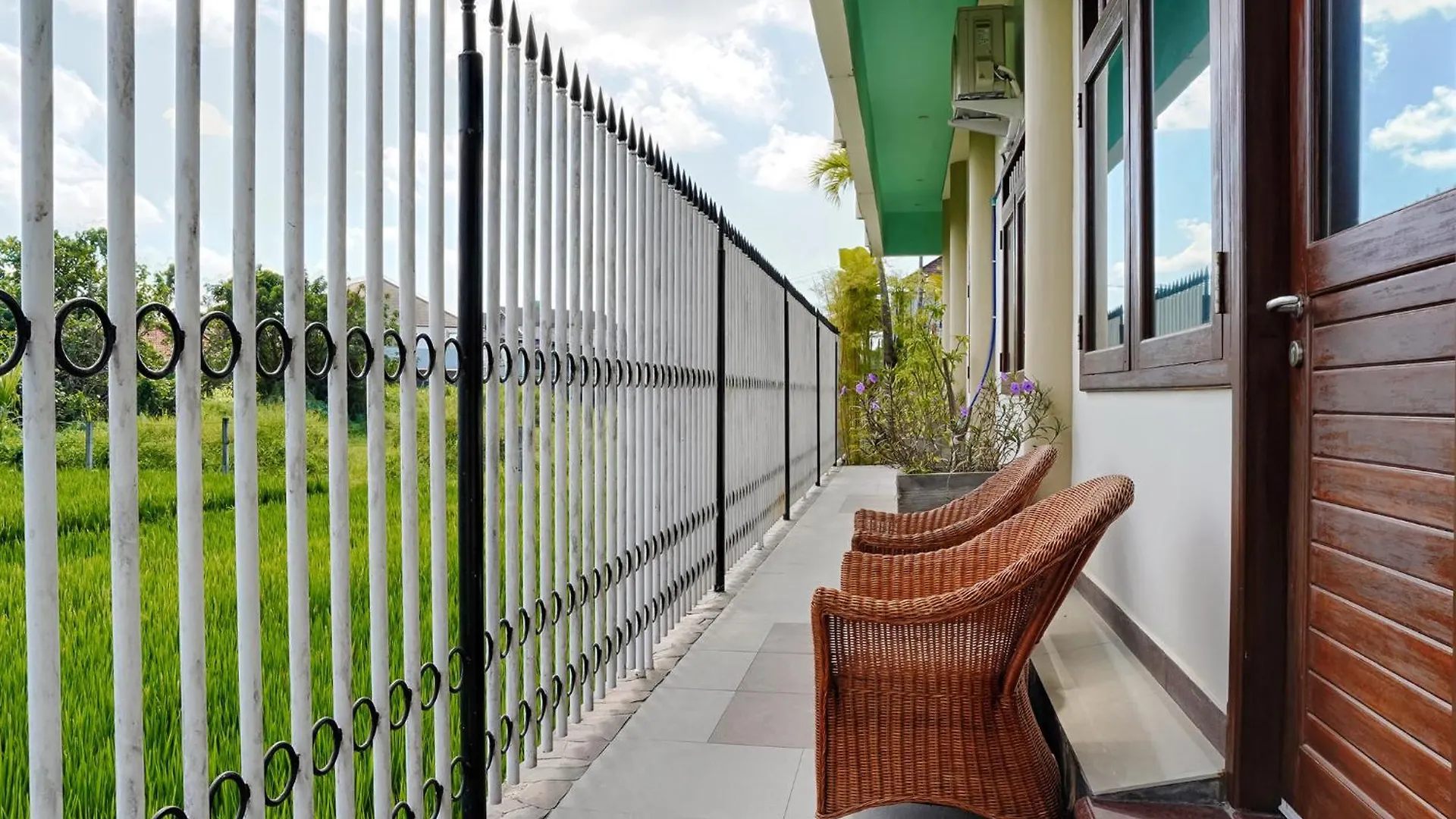 Kyara Villa Apartments Чангу
